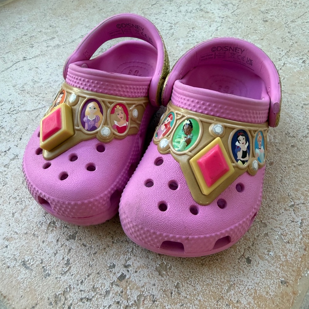 CROCS Kids Light Up Pink Princess Clog Sandals with Jewel Accents